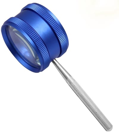 Dailygoods- Vergrootglas 35x - Vergrootglas met verlichting - Vergrootglas voor volwassenen - Vergrootglas met licht - Vergrootglas met zinklegering - Effectieve diameter 50 mm - Handheld Loupe