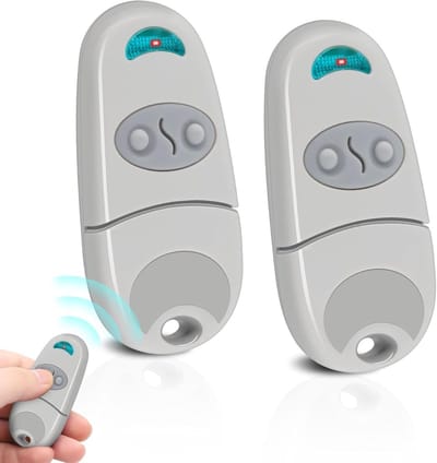 2 Stuks Universele Afstandsbediening voor Poorten en Garagedeuren, 433.92MHz, Compatibel met Diverse Modellen, 2 Kanalen, Ideaal voor Gemak en Veiligheid