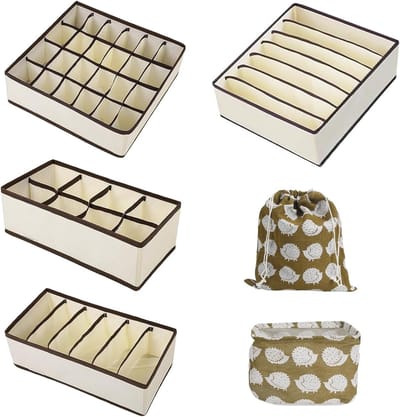 Set van vier verwijderbare PP planken in beige met tas met krullend koord en egelmandje voor opberging