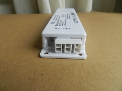 Elektronische trafo 105W LET OP alleen geschikt voor AMP aansluiting