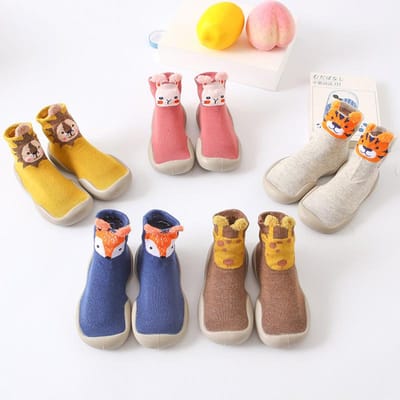 Kinder vloersokken lente nieuw cartoon katoen baby thuis antislip vloersokken zachte rubberen zool 22/23 Inner length 13.5cm beige