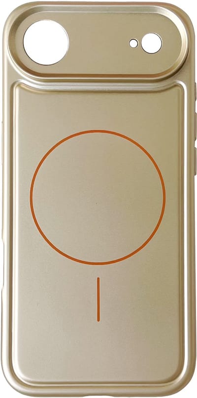 Casemania Hoesje Geschikt voor Apple iPhone 17 Air - Metallic Goud - Matte Siliconen Back Cover - Geschikt voor MagSafe