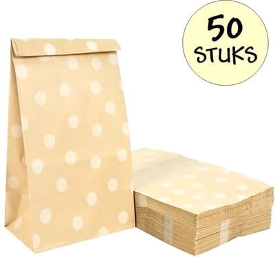 50x Beige Uitdeelzakjes Met Stippen - 13x8x24cm - Stevig Papier - Traktatie Zakjes - Papieren Zakjes - Cadeau Zakjes - Polka Dots - Met Blokbodem - Beige - 50 Stuks
