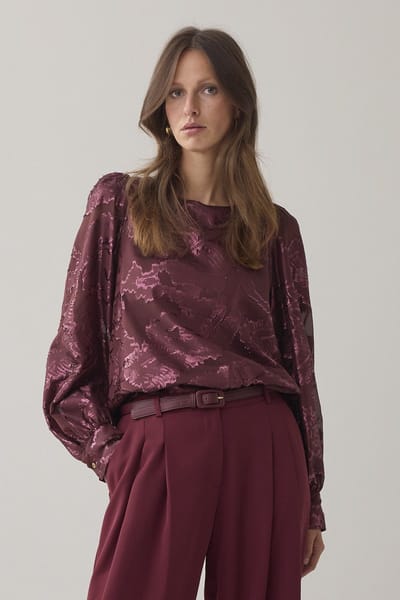 2s3386-12340 Top Shiny jacquard