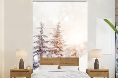 Behang - Fotobehang Boom - Sneeuw - Winter - Breedte 170 cm x hoogte 260 cm