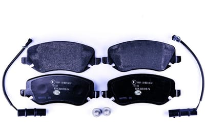 Hella PAGID remblokken voor schijfremmen voorzijde voor Lancia Thesis 841 met accessoires