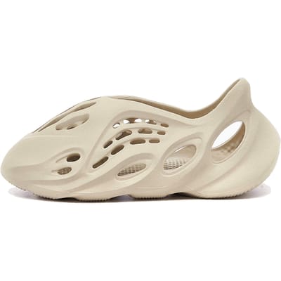 Yeezy Foam Runner Sand