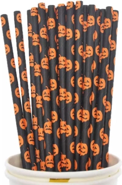 Akyol - Pompoen rietjes - Halloween rietjes – 15 stuks - griezelig - drink rietjes voor halloween – trick or treat – rietjes – proost – pompoen – oranje zwart – drinken – verjaardag – cadeau – papier – milieuvriendelijk