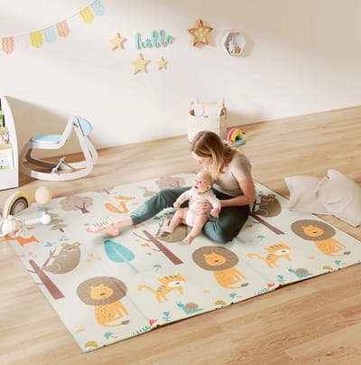 MEUNIQ baby speelmat 196 x 176 cm dubbelzijdige krabbelmat 1,5 cm dik opvouwbaar foam speelkleed met dierenmotief voor babykamer of woonkamer multicolor