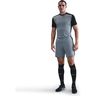 NIKE - academy men's dri-fit soccer shorts - Voetbalbroek heren - Zwart