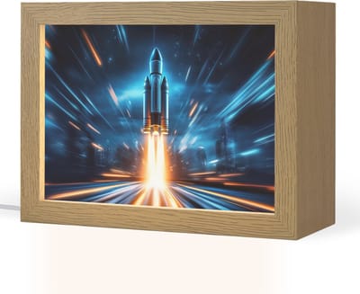Nachtlampje 20x15 cm - Kinder lampje - Raket - Ruimte - Blauw - Licht - Tafellamp kinderkamer - Slaapkamer lamp - Bedlamp kinderen - Kinderlampje stopcontact - Wandlamp babykamer - Nachtlampjes