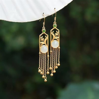 Nieuw Ontwerp Natuurlijke Hetian Witte Jade Ronde Magnolia Franje Lange Oorbellen Chinese Heldere Retro Dames Sieraden black