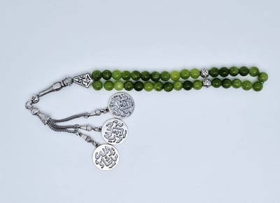 Handgemaakte tesbih "tasbih" natuursteen " Kraal Koreaanse jade" - Aantal kralen 33 - Diameter kralen 8 MM - met metaal tassel "model 8" - Een mooi cadeau-idee