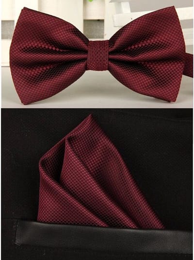 Sorprese Strik inclusief pochet – 100% zijde – bordeaux rood – ruit – vlinderdas – pochette - Cadeau - vlinderdassen