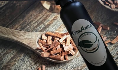 Douche en Bad olie Sandelhout 500 ml. Puur Natuur! van OmAnne Prijs Inclusief verzending!!