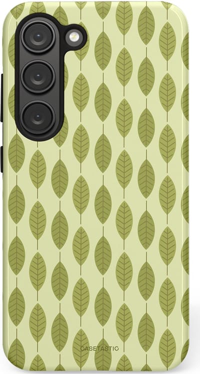 Casetastic hoesje geschikt voor Samsung Galaxy S23 - Dubbellaagse bescherming - Bladerenpracht in het groen - Fashion Case - Crème Olijfgroen