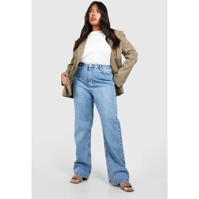 boohoo Dames Plus Acid Wash rechte pijpen jeans | Acid Wash Light Blue | Maat: 28