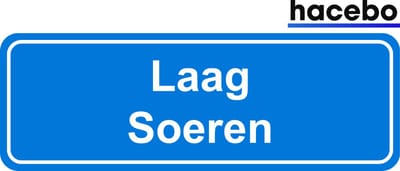 Hacebo - Plaatsnaam Sticker - 29x10 CM - Laag Soeren sticker - Verkeersborden sticker - grappige cadeaus - Laag Soeren