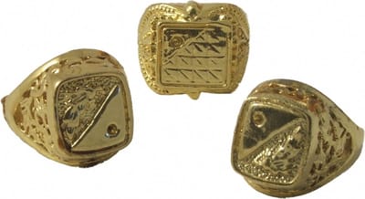 Grote gouden carnaval / verkleed ring - van kunststof - Pooier - Piraat - Gangster - over the top