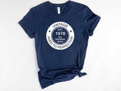 Lykke Aged to Perfection T-shirt | Vintage original 1975 quality| Unisex T-shirt |Vintage 1975| 50 Jaar | Heren – Dames | Navy|Maat S