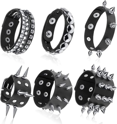 Dailygoods- Armband Set van 6 - Zwarte Leren Armbanden - Punkstijl met Klinknagels - Accessoires voor Mannen/Vrouwen - Geschikt voor Feestjes/Festivals - Klinknagelarmband