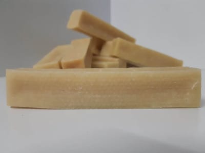 10X - Coucour - yak kaas - hondensnacks - Himalayan Cheese Bone - Medium 70Gram 10 stuks