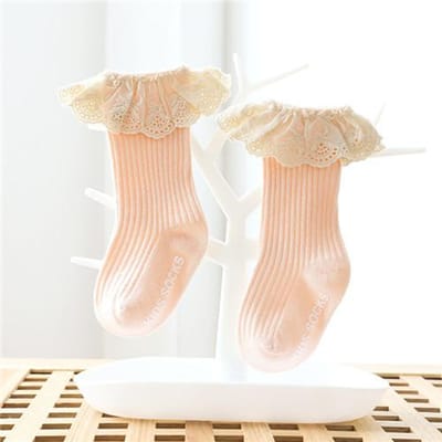 Lawadka Pasgeboren Baby Meisje Sokken Kant Baby Kniesokken Antislip Katoenen Sokken voor Meisjes Prinses Lange Herfst Winter Kousen 0-3T 1-3Years(M) beige