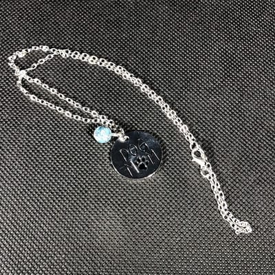 GoedeDoelen.Shop | Ketting Dog Mom | Ketting Met Natuursteen | Dog Mom Ketting | Statement Ketting | Cadeau | Wellness-House