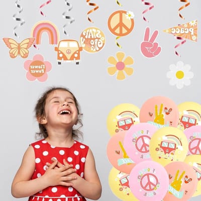 56 Pack Regenboog Boho Feestdecoratie - Hippie Versiering met Hangende Spiralen en Kleurrijke Vlinders voor Verjaardagsfeest en Feestelijke Gelegenheden