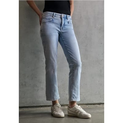Straight Legs jeans