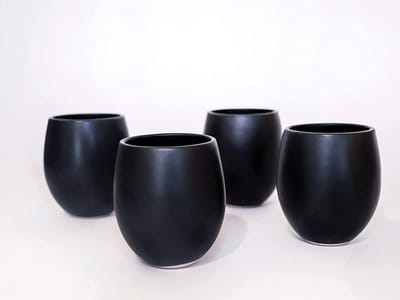 Espressokopjes - koffiekopjes in set van 4 - van geëmailleerd steengoed - 14 cl - handgemaakt (mat zwart)