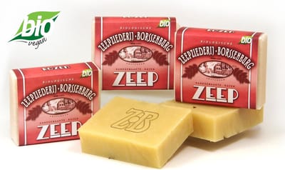 Biologische Rozen zeep - 3 stuks | Handgemaakte verzorgingsproducten van Zeepziederij Borssenburg