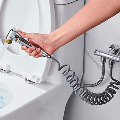 Flexibele telescopische douche slang, explosiebestendig en anti-wikkel, ideaal voor waterleidingen, toilet, bidet en spraygun in de badkamer (Grijs)