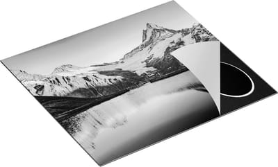 Chefcare Inductie Beschermer Bergen Landschap bij het Meer - Zwart Wit - 60x50 cm - Afdekplaat Inductie - Kookplaat Beschermer - Inductie Mat