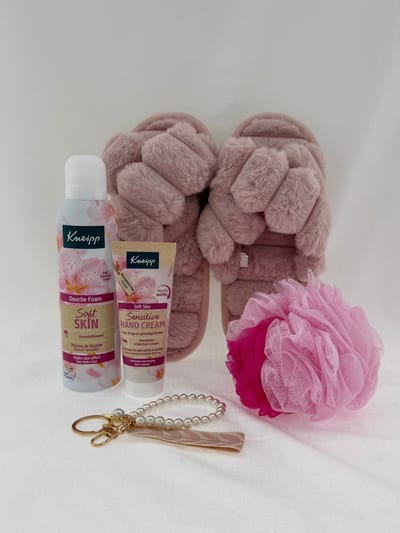 Kadootje •Cadeaupakket Dames• Soft Skin - 36-37 - Cadeau voor Vrouwen - Perfect Gifts