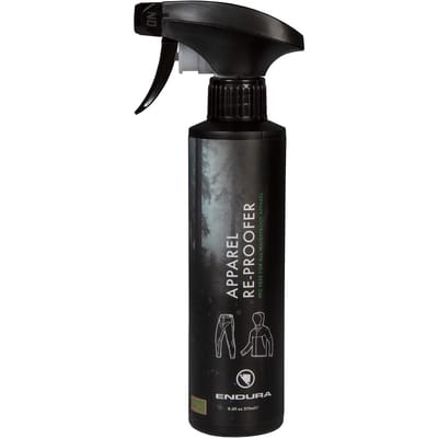Waterdicht maken van kleding Endura