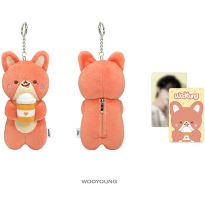 ATEEZ – [2026 WERELDTOUR IN JE FANTASIE] Officiële MD BEKERHOESJE SLEUTELHANGER WOOYOUNG