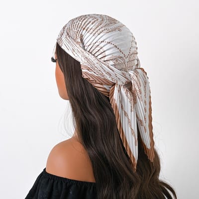 Bohemian Stijl Bloemenprint Vierkante Geplooide Zijden Sjaal Vrouwen Satin Hoofddoek Tropisch Blad Bloemenontwerp Sjaals Bandana Hijab gray