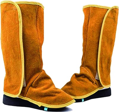Safety shoe covers flexible heat-resistant wear-resistant for mechanical machining in construction - TICFOX