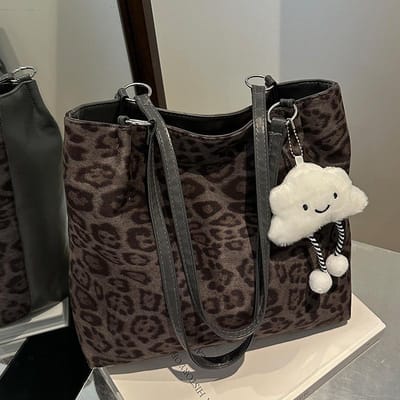 Tas met grote capaciteit voor dames Nieuwe herfst- en winter Retro luipaardprint Eén schouder Crossbody tas Modieuze pendel draagtas