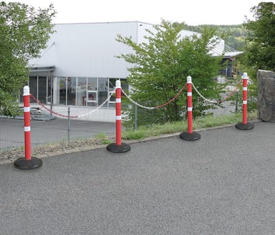 Kettingpalen set met 4 kettingstandaard, 6 m ketting, 1000 mm hoog, kunststof voet gevuld