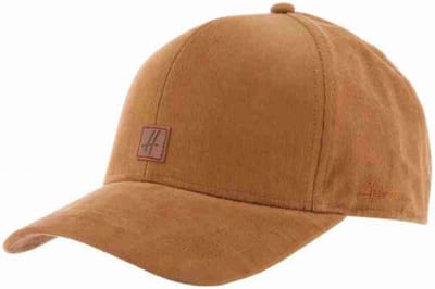 Herman baseballpet van fijn cognacfluweel met een klein verstelbaar leren embleem aan de achterkant.