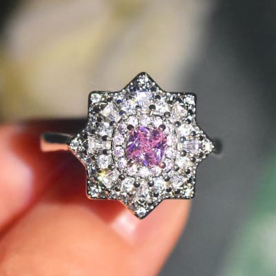 Bague en argent 925 Imitation diamant rose Argyle naturel, bague de luxe entièrement incrustée de Zircon de princesse pour femme, bijoux de fête d'anniversaire, cadeau Resizable violet