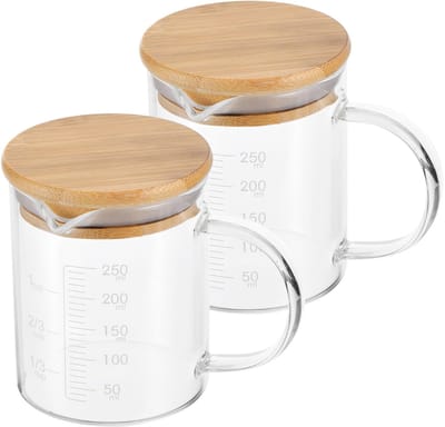 Maatbeker, 2 stuks 3,3 borosilicaatglas gegradueerde witte bedrukte schaal vloeibare maatbeker beker met houten deksel en V-vormige uitloop voor keuken