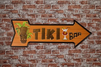 Wandbord - Tiki Bar R - Metalen wandbord - Mancave - Mancave decoratie - Darts - Metalen borden - Metal sign - Bar decoratie - Tekst bord - Wandborden – Bar - Wand Decoratie - Metalen bord - UV bes