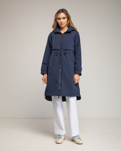 Lange trenchcoat met capuchon, ritssluiting, ritsdetails aan de zijkanten en een verstelbare taille