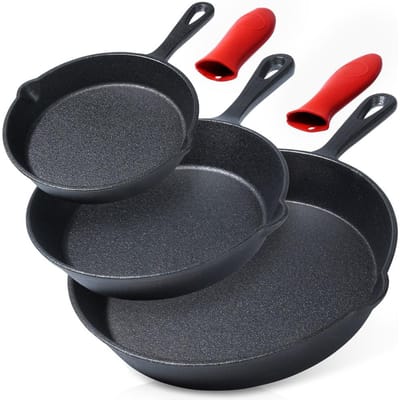 Koekenpan Set Gietijzeren met Siliconen Handvat CAST LINE 15 / 20 / 25 cm 3 stuks - Koekenpannen - Braadpannen - Koekenpannenset - Multifunctionele Pan voor Vlees - Groenten