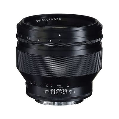 VoigtlÃ¤nder Nokton 50mm f/1.0 asferisch   Sony FE-vatting