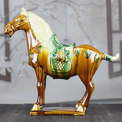 Tang Sancai Keramisch Paard Handwerk Decoraties & Cadeaus Woonkamer Kantoor Succes Paard onmiddellijk China Stijl dieren Ornament white