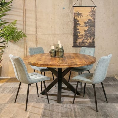 Meubelplaats Combideal Lucille: ronde eettafel Mangohout 120 cm met 4 Lucille eetkamerstoelen - Stof perfect harmony - Lichtblauw - Eethoek - eetkamerset - eettafel met stoelen